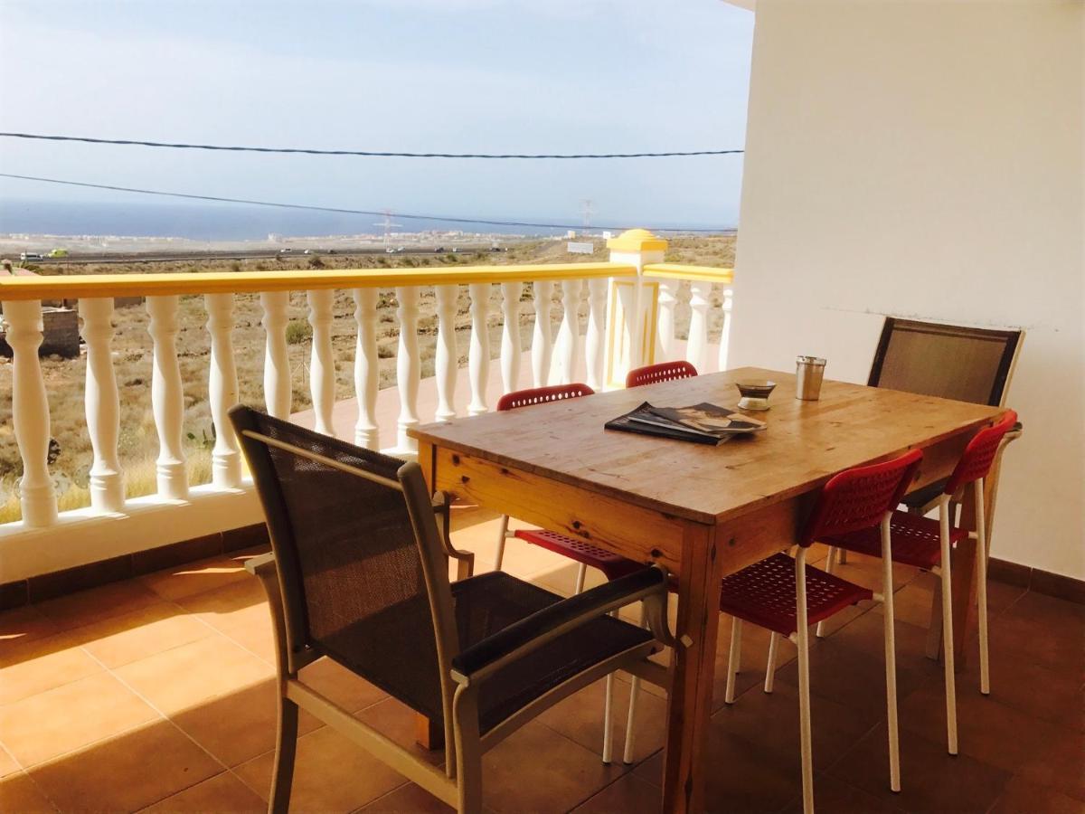 Wifi Tenerife Sur Guest House Гранадиля де Абона Екстериор снимка